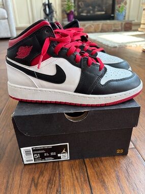 Jordan Kids Mid-Top Sneakers - Black/White/Red